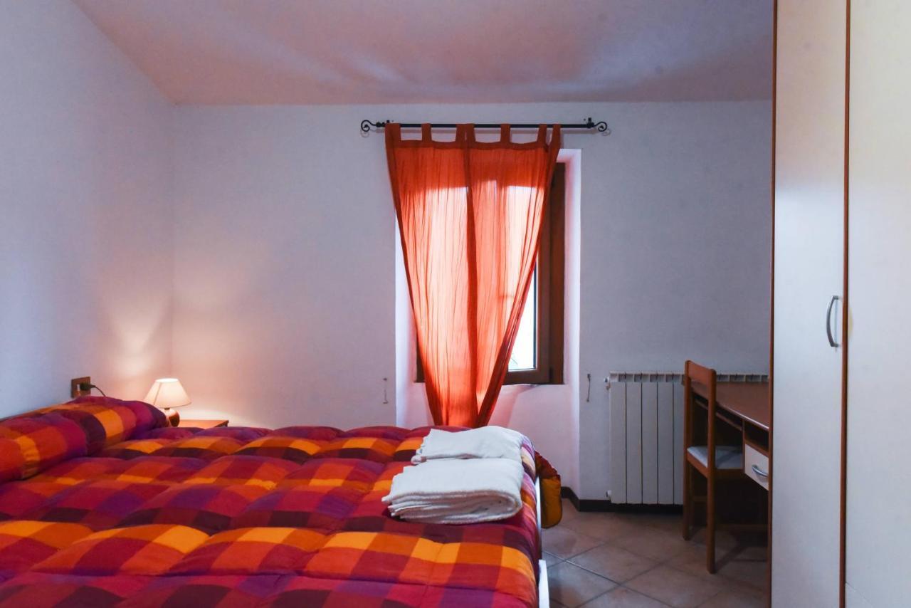 Agriturismo Ponte Di Riocchio Gubbio Buitenkant foto